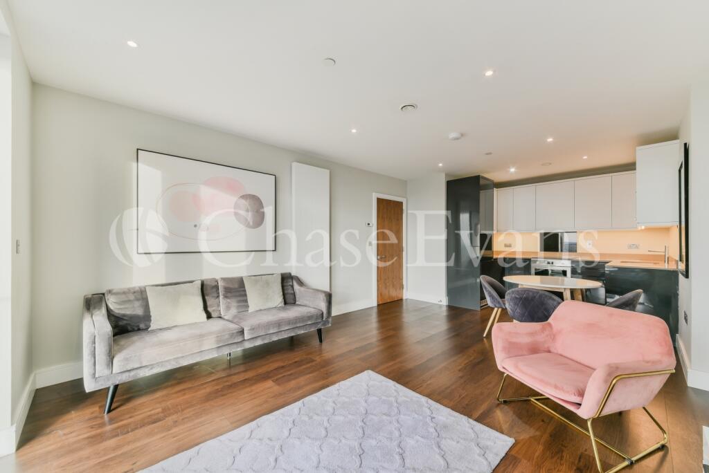 Apartment in London - View 3