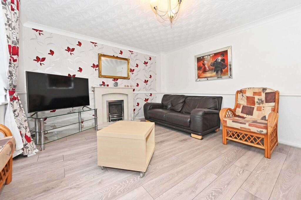 Checkley Road, Waterhayes Village , Stoke-on-Trent photo 3