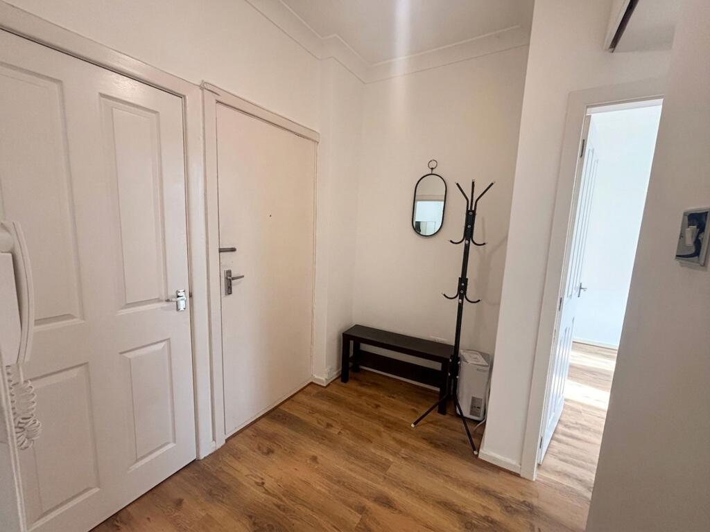 Apartment in Kirklees, Holme Valley - View 5