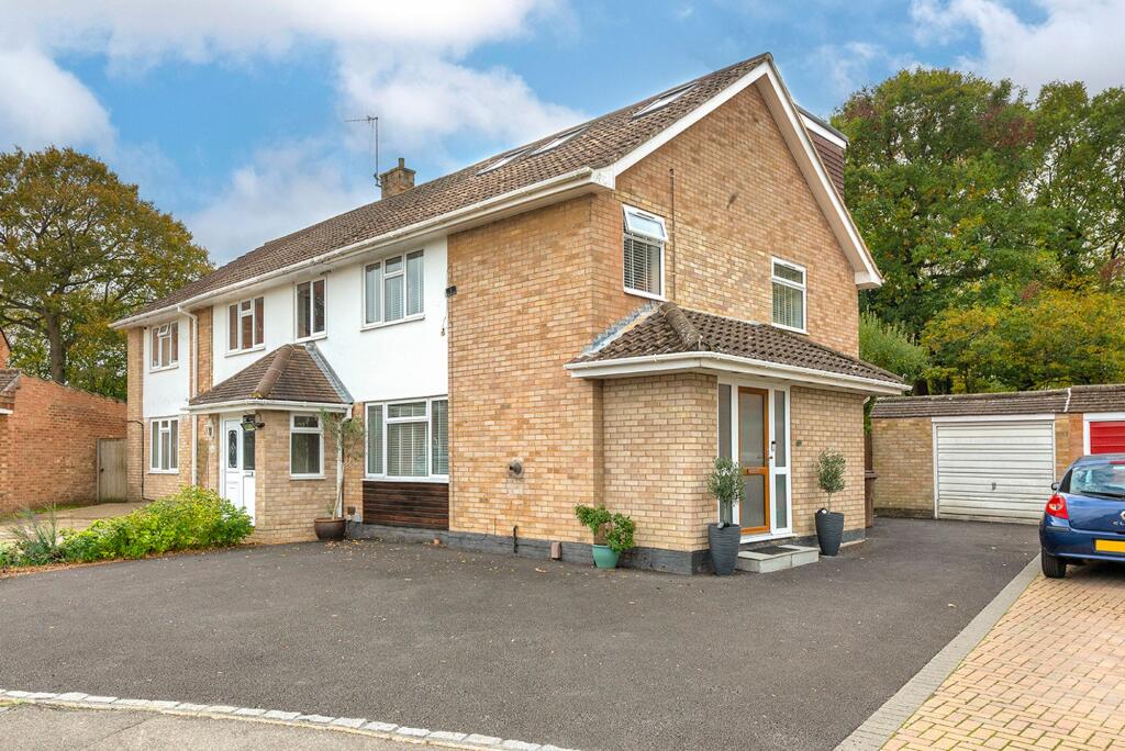 4-bed semi-detached on Elmshurst Gardens, Tonbridge, TN10, £625,000