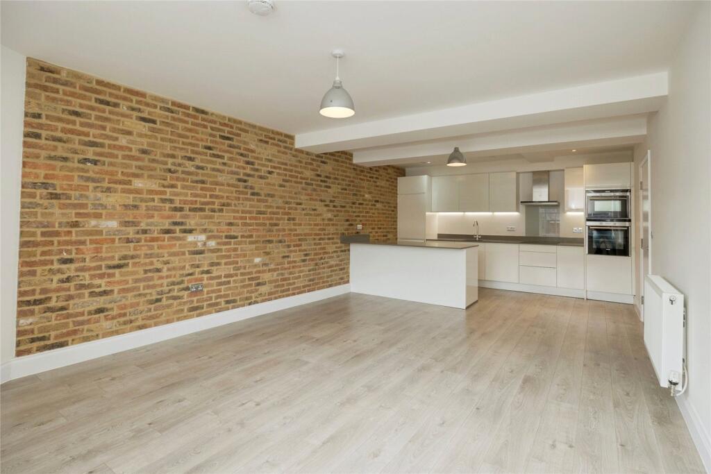 Main image of property: Newton Road, Tunbridge Wells, Kent, TN1