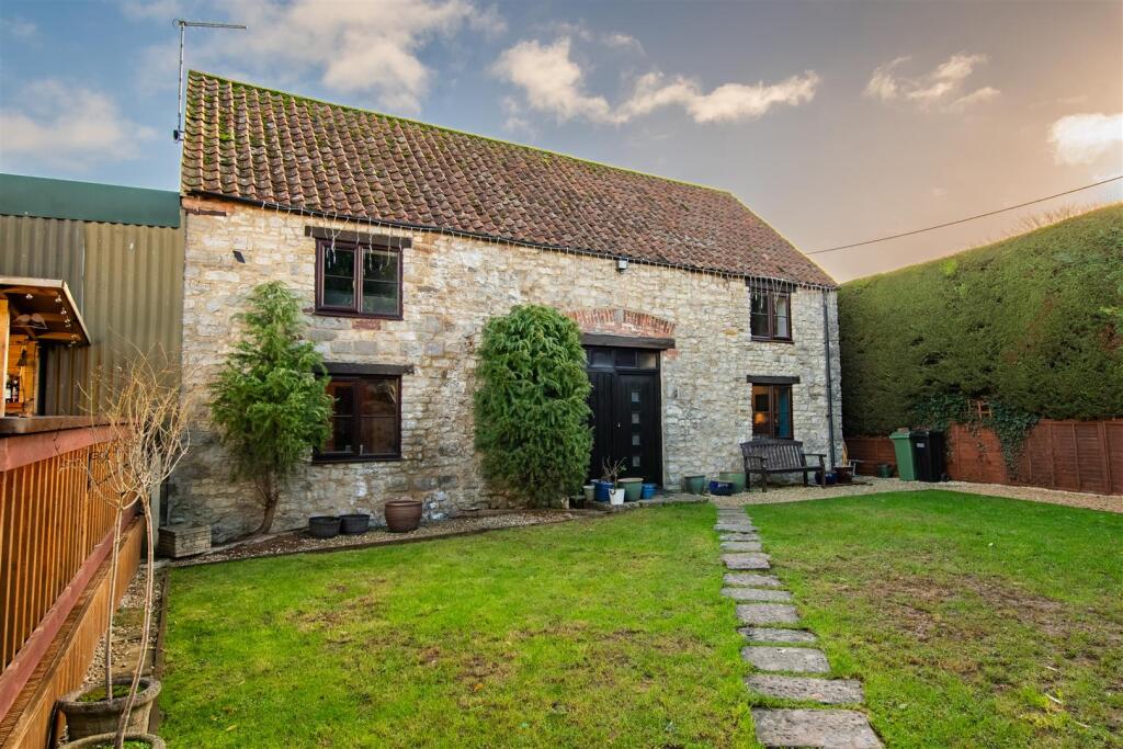 Main image of property: Avon Valley Farm, Keynsham, Bristol
