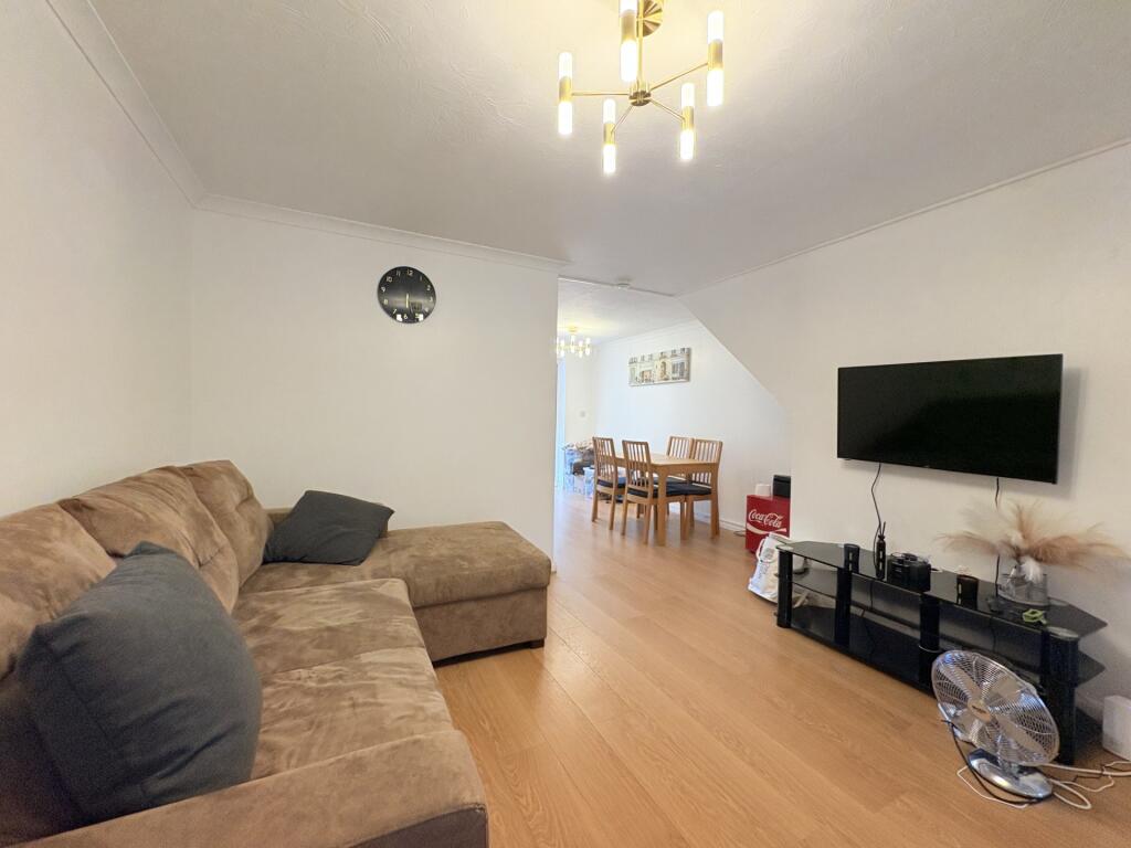 Honeywood Close, Hilsea, Portsmouth, PO3 photo 2