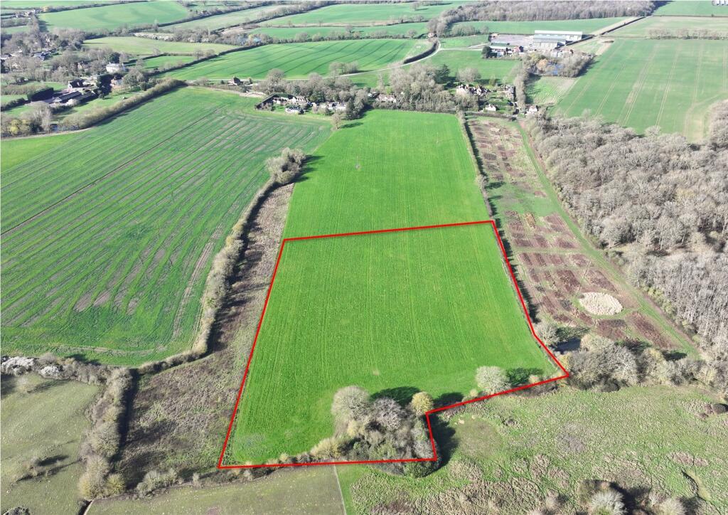 Main image of property: Writtle Road, Margaretting, CM4