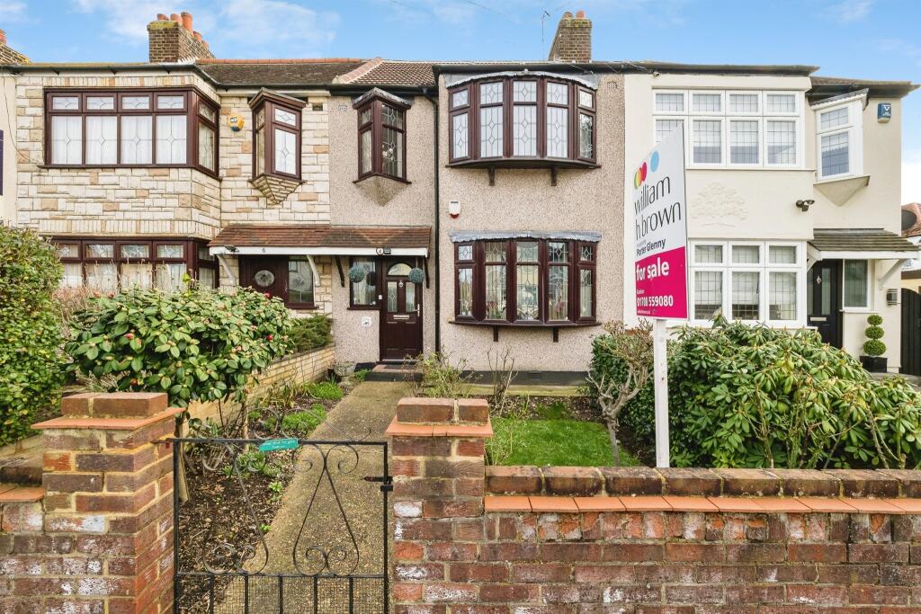 Main image of property: Sunningdale Road, Rainham