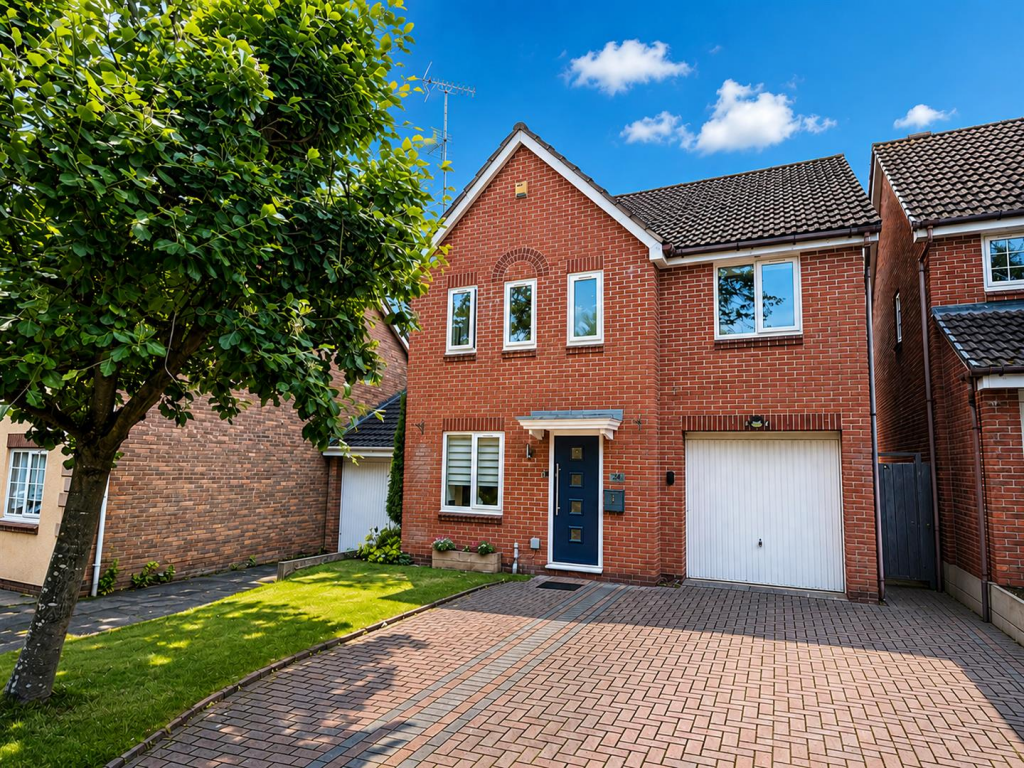 Main image of property: Admington Drive, Hatton Park, Warwick