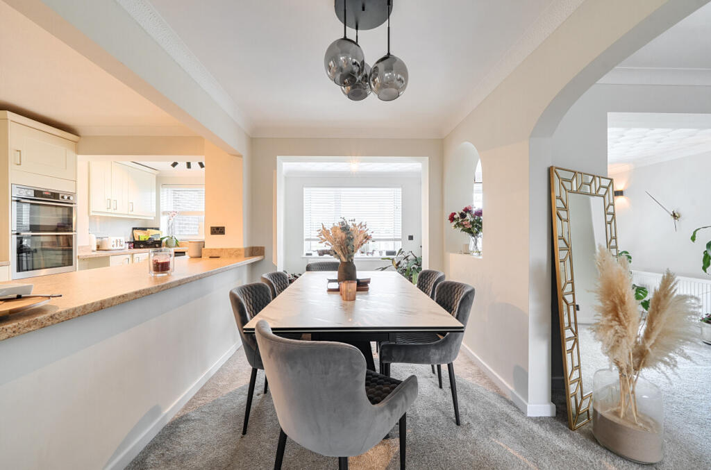 House in Southampton - View 5