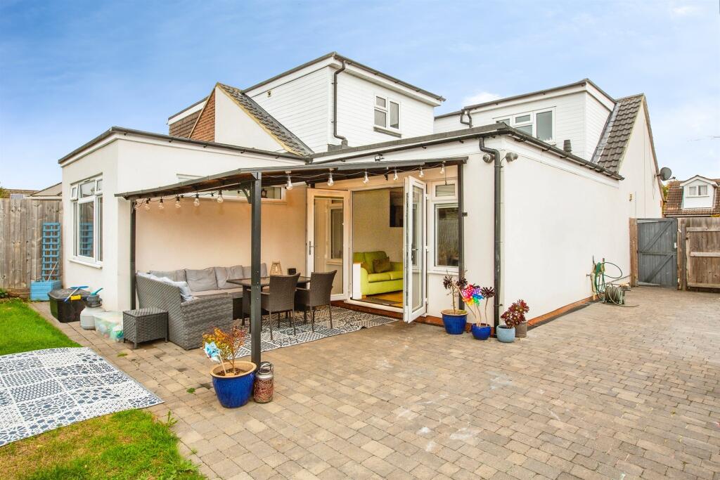 House in Northampton, Stanwick - View 3