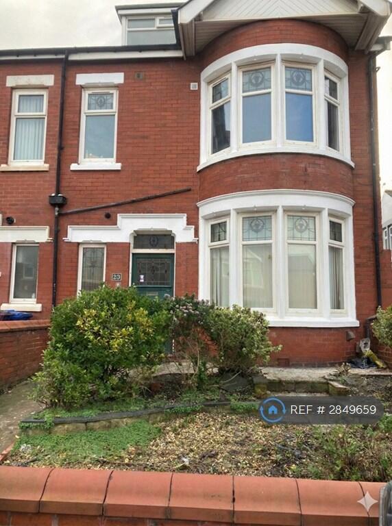 Main image of property: King Edward Avenue, Blackpool, FY2