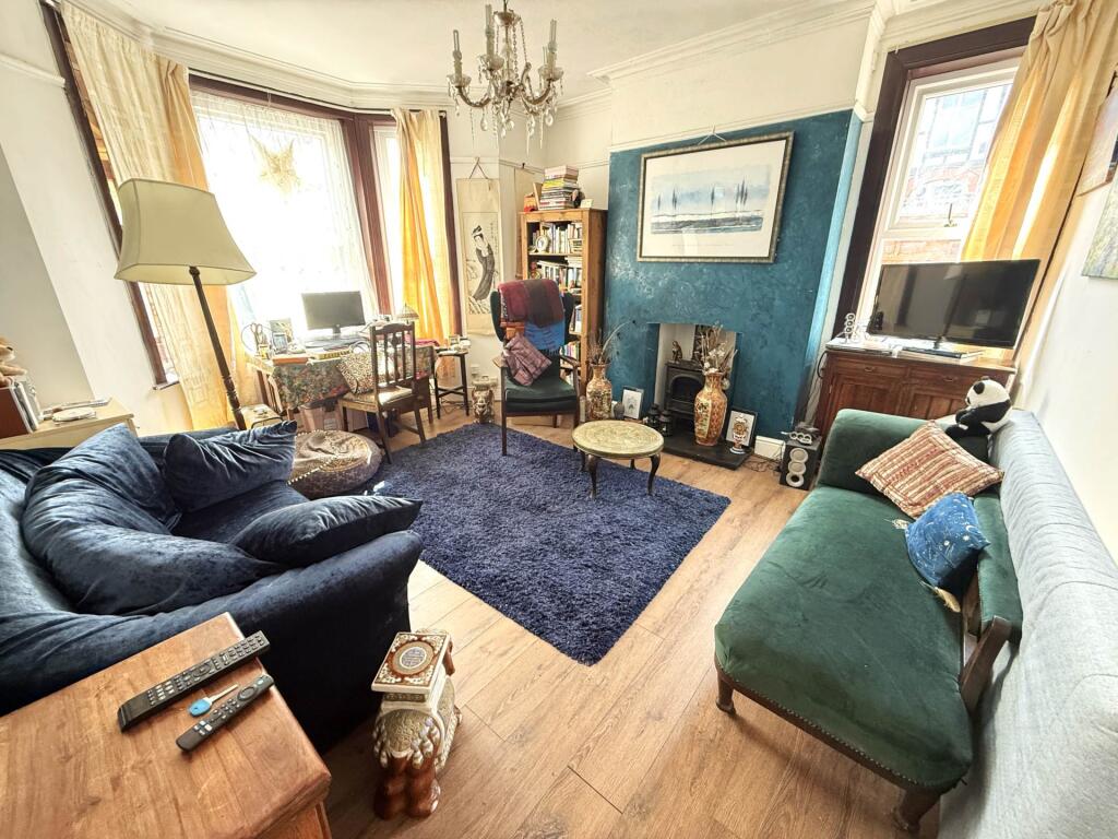 Lyndhurst Road, Exmouth photo 2