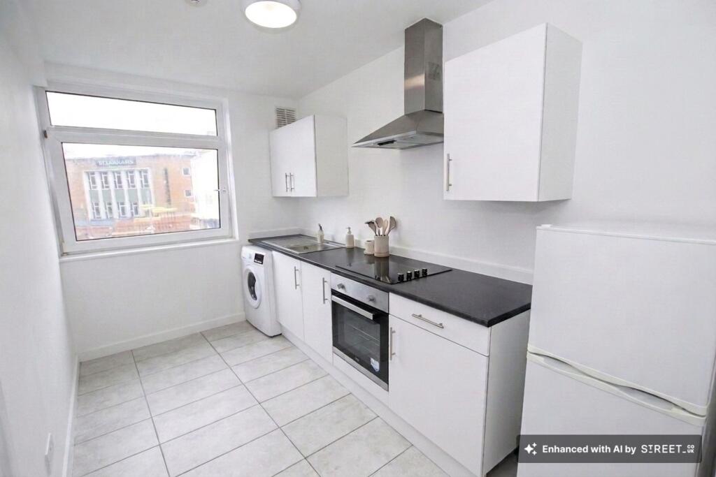 Main image of property: 2 Bedroom Flat | City Centre | Available 1St August 2026, Hanover Buildings, SO14