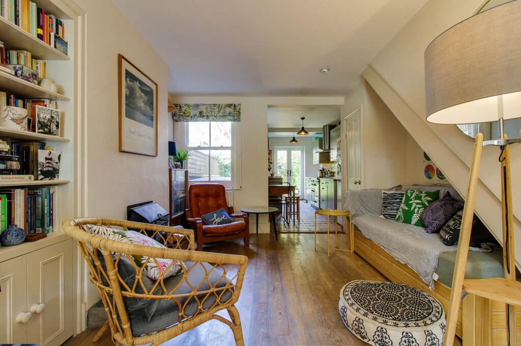 House in Lewes - View 2