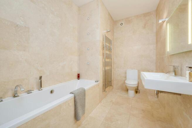 1A Montpellier Gardens-23.jpg