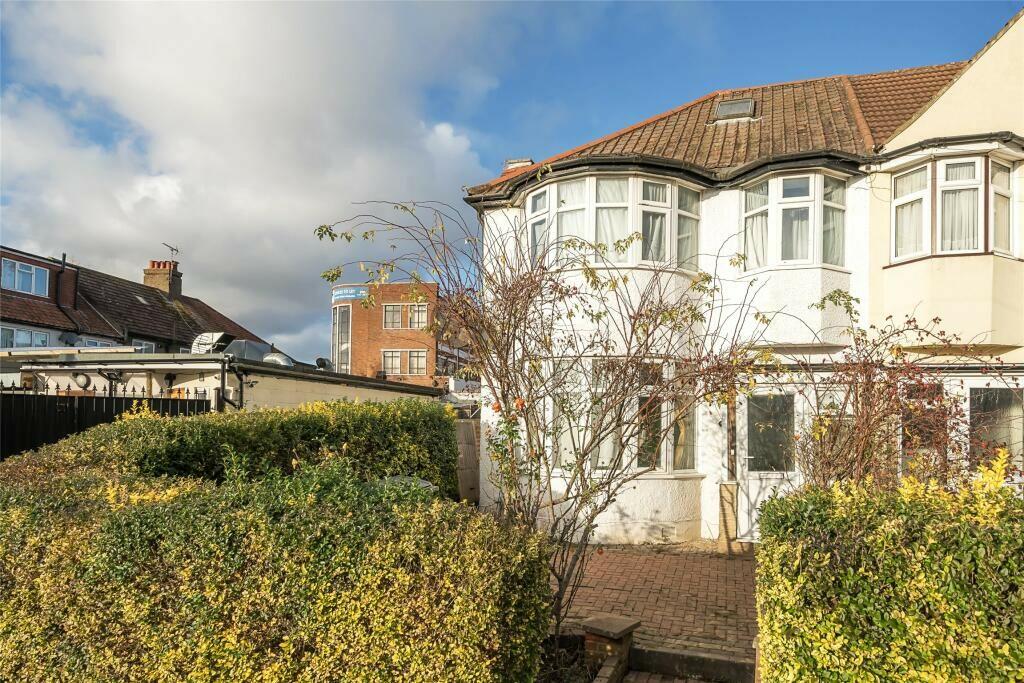 3-bed terraced on Burgess Avenue, London, NW9, £599,950