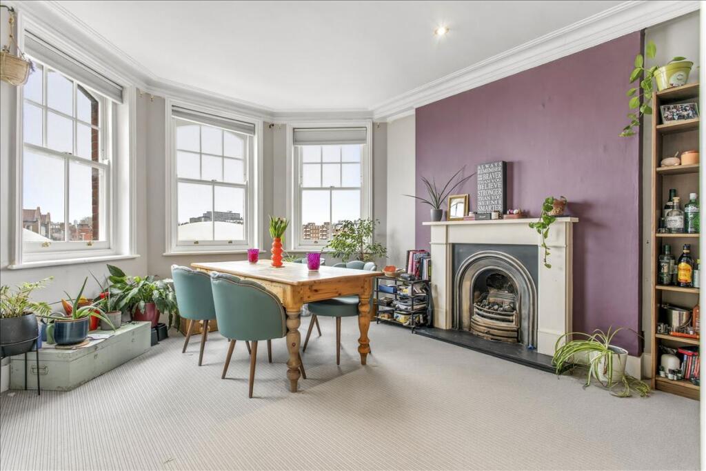 Main image of property: Leighton Mansions, Hammersmith, London, W14