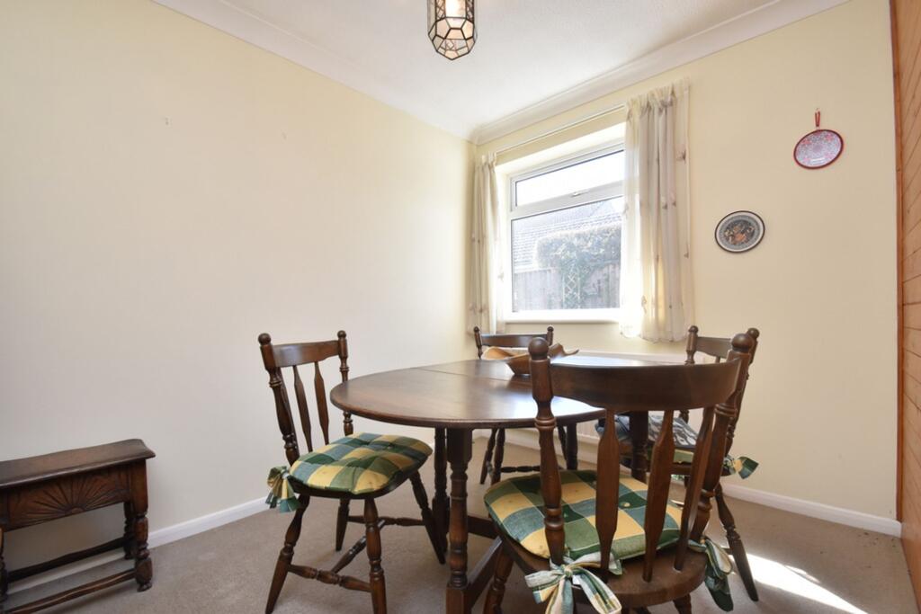 Meadow Lane, Earith, PE28 photo 4