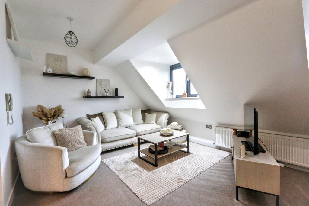 Apartment in Sheffield - View 4