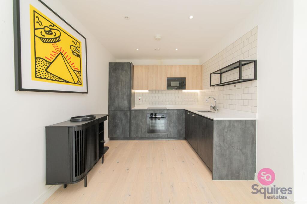 Apartment in London - View 2