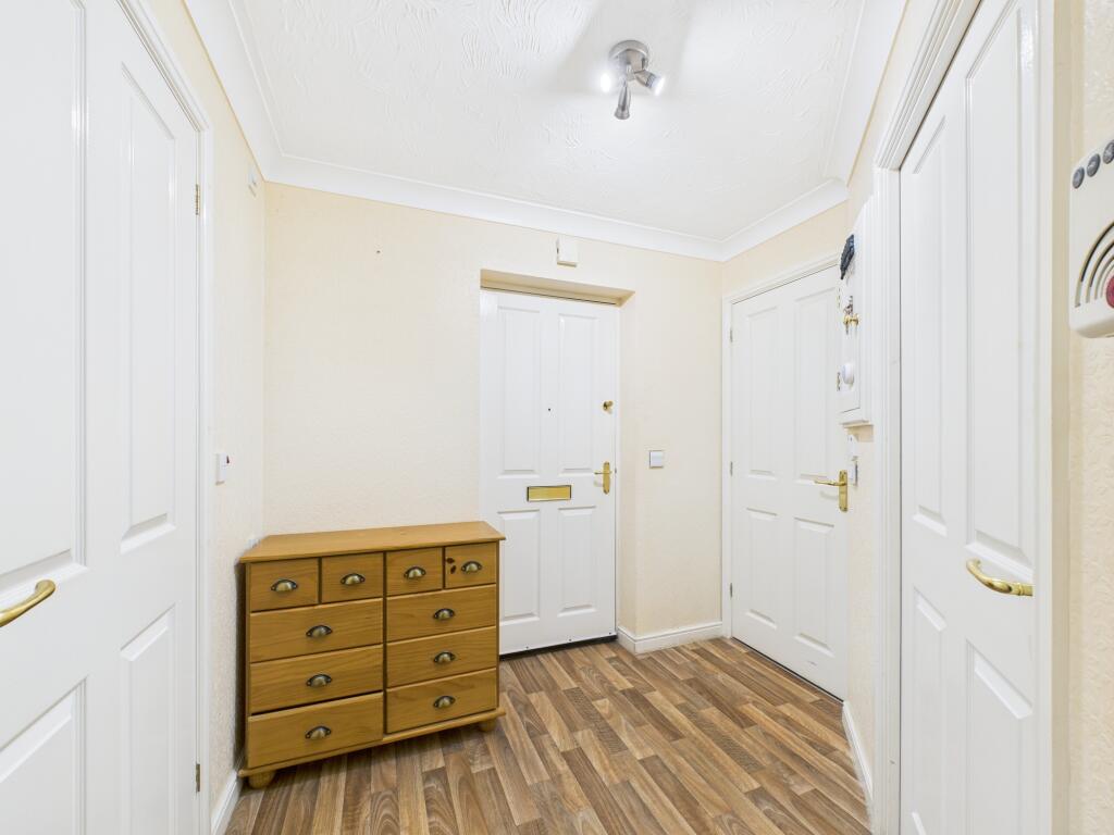 Apartment in Derby, West End, Little Chester - View 5