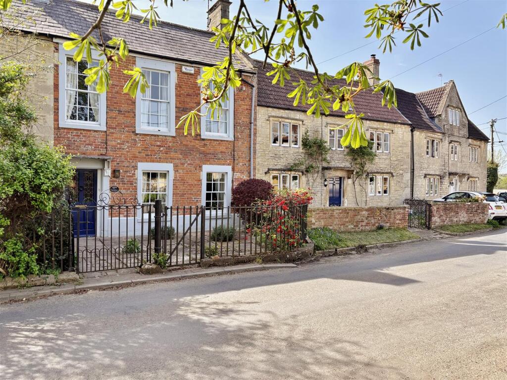 Leigh Road, Holt, Trowbridge