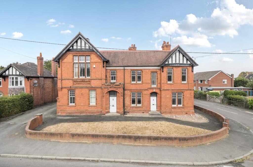 3-bed detached on Insurance House & The Old Police House, Minsterley Road, Pontesbury, Shrewsbury, SY5 0RS, £300,000
