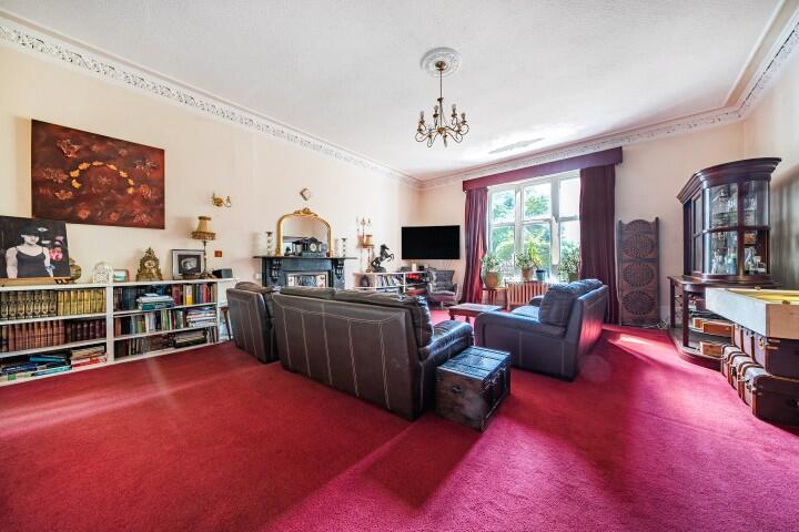 House in Sevenoaks, Chevening - View 3