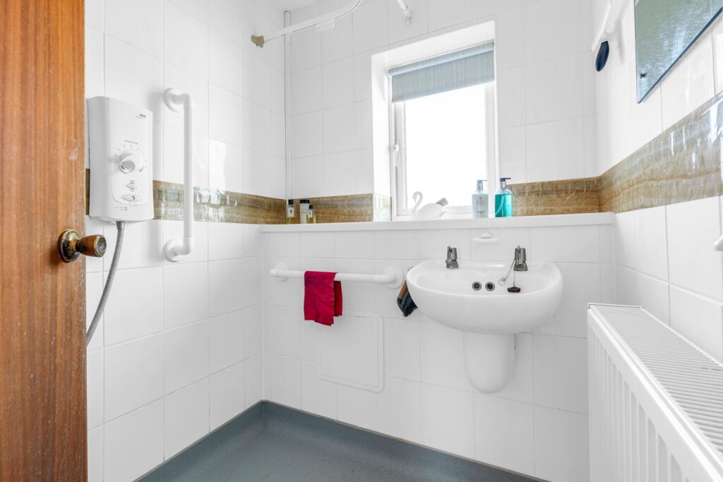 Additional image 14 of Hollybush Lane, Welwyn Garden City, Hertfordshire, AL7