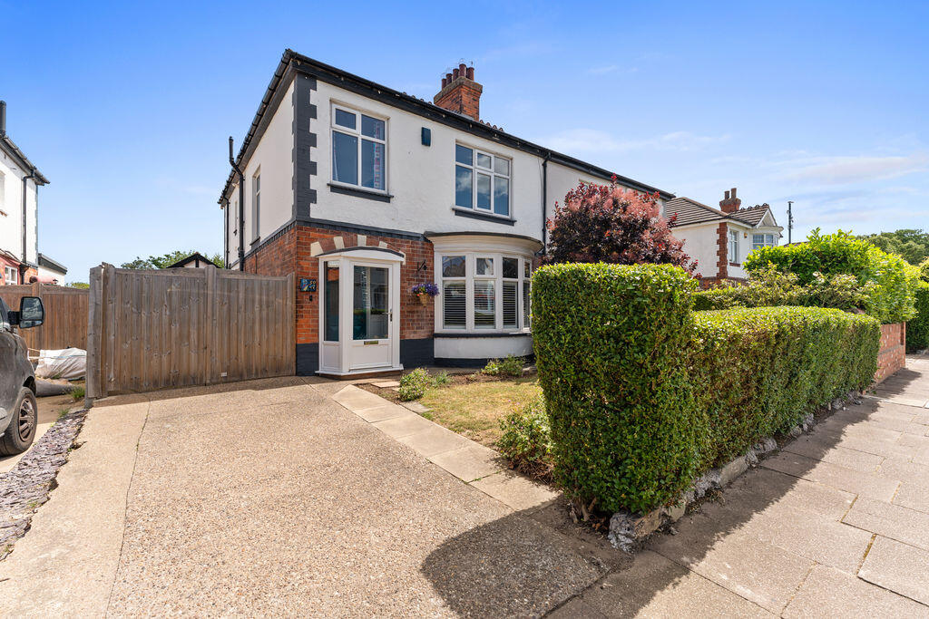 Main image of property: Park Avenue, Grimsby