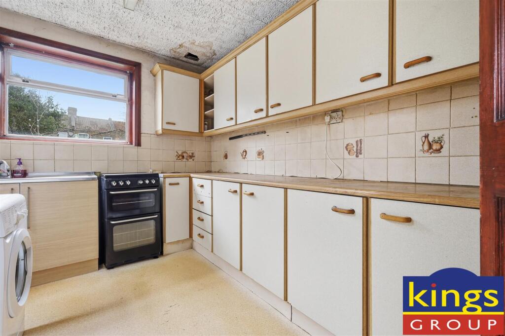 Lopen Road, Edmonton, N18 - View 3