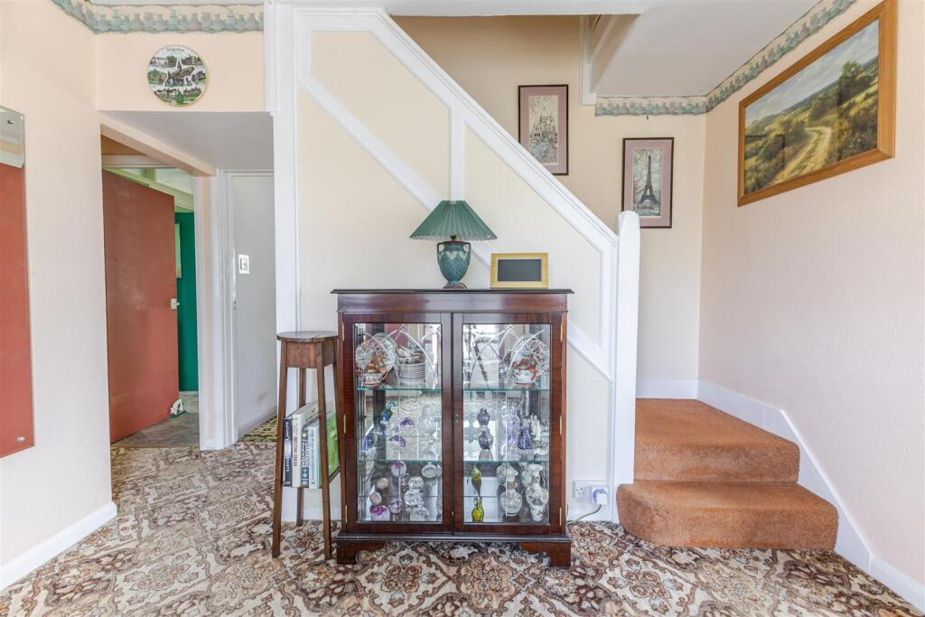House in Southall - View 3