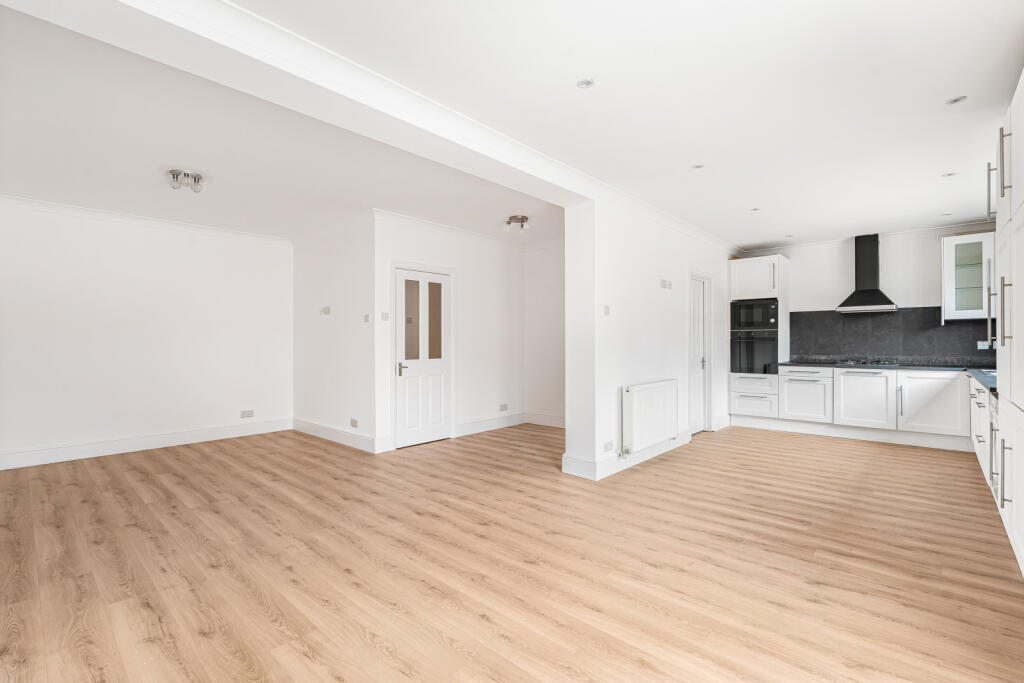 House in London - More