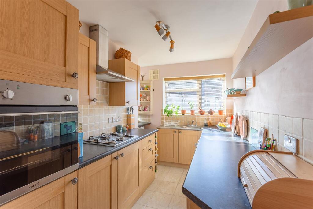 Apartment in Bridport, Allington - More