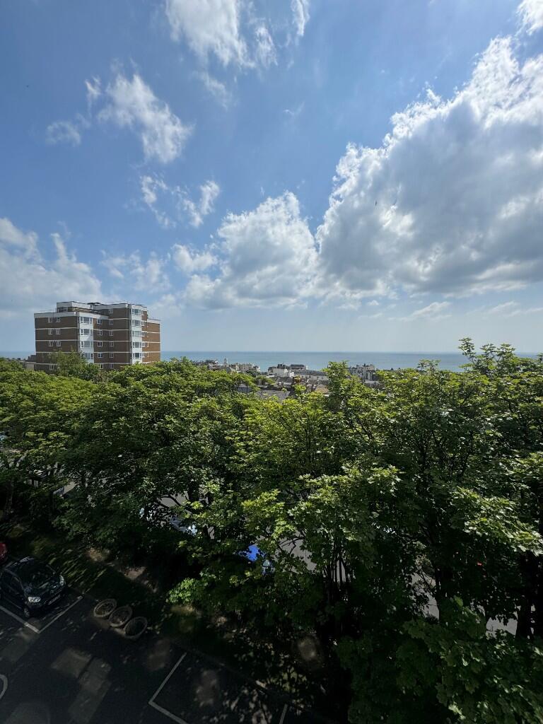 Apartment in Brighton - View 2