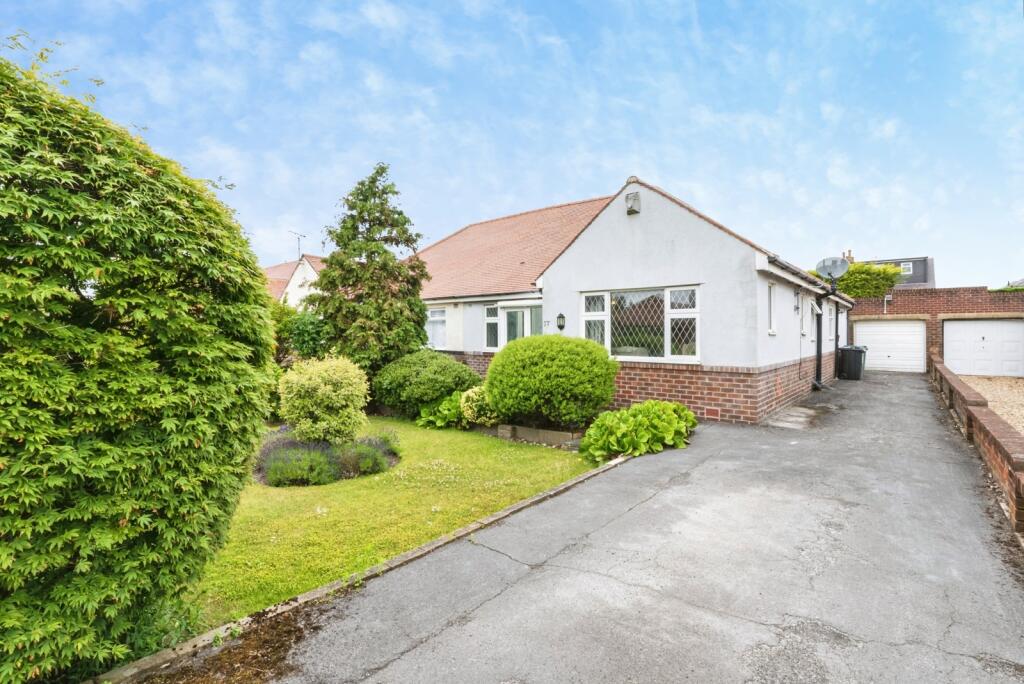 Main image of property: St. Thomas Road, LYTHAM ST. ANNES, Lancashire, FY8