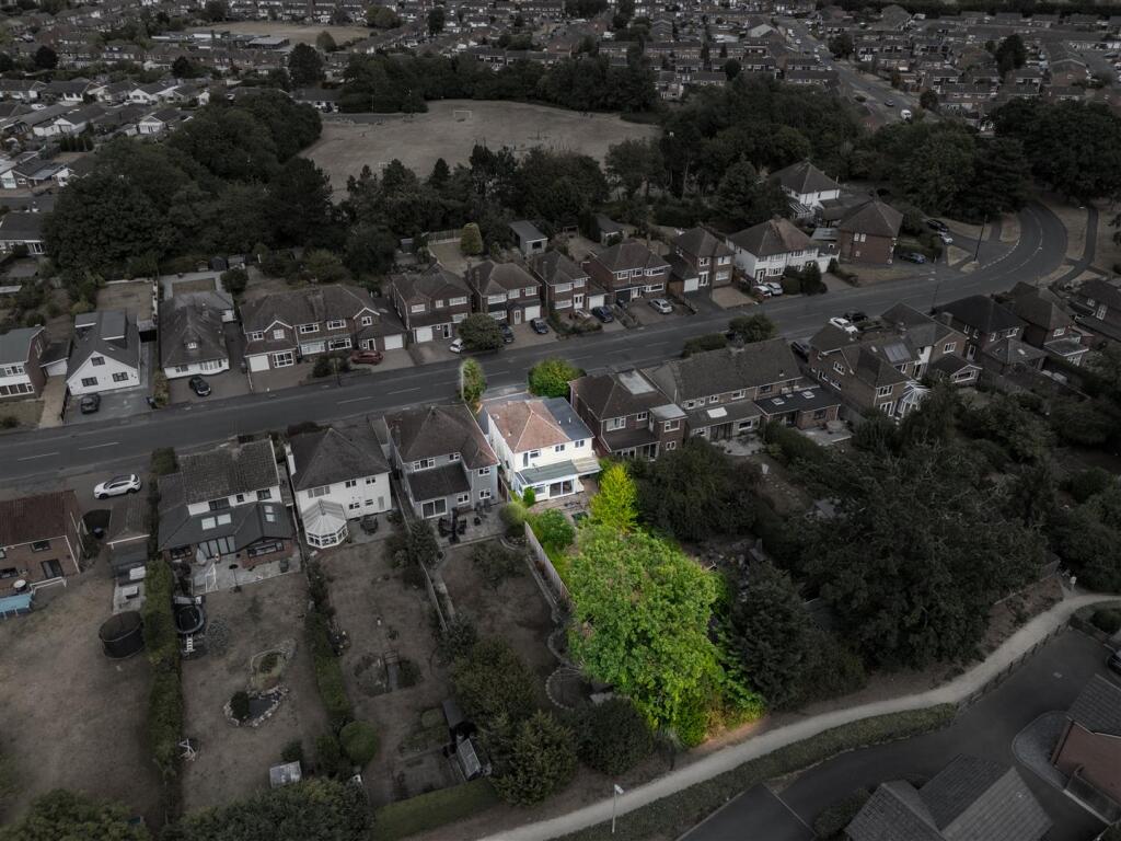 House in Leamington Spa, Whitnash - View 4