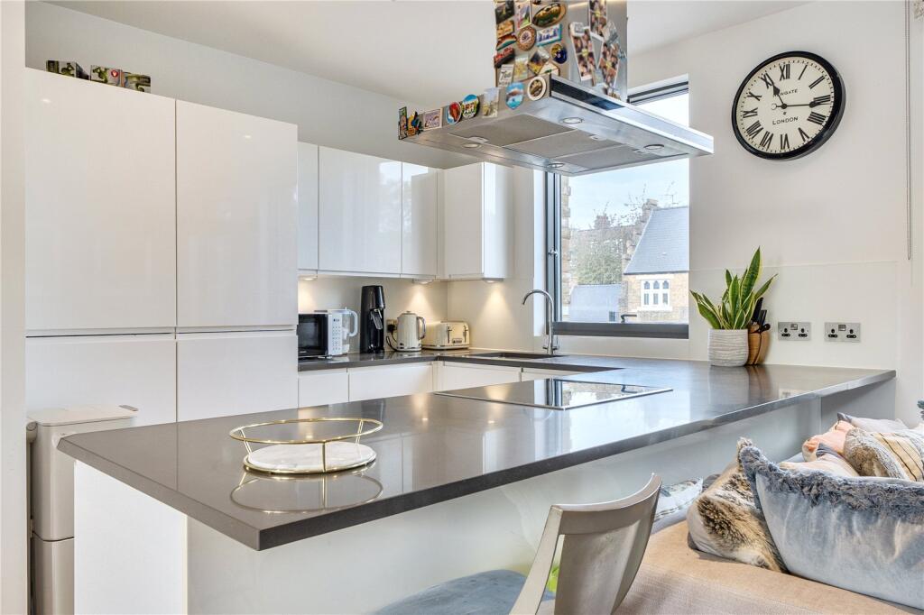 Apartment in London, Royal Borough of Greenwich - View 3