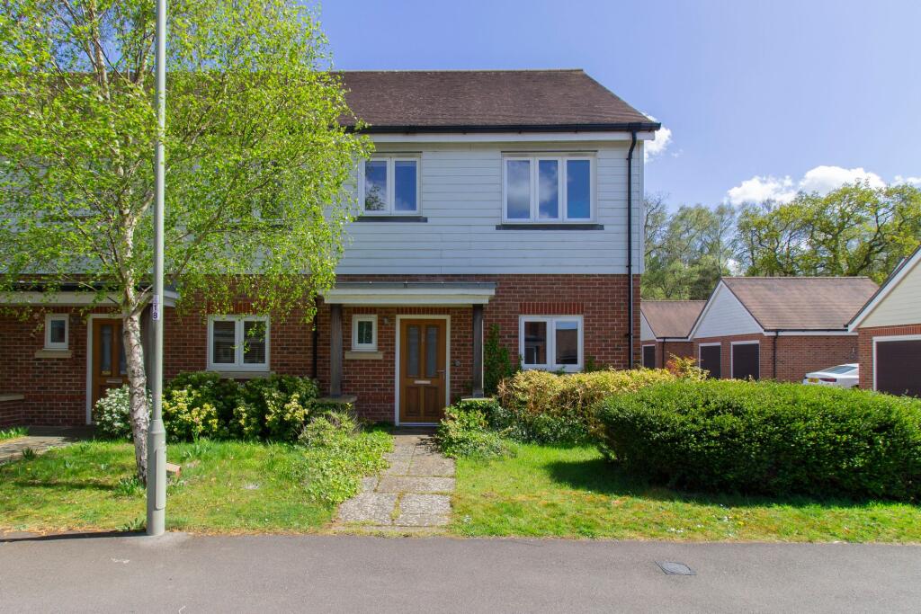 Main image of property: Willowbourne, Fleet, GU51