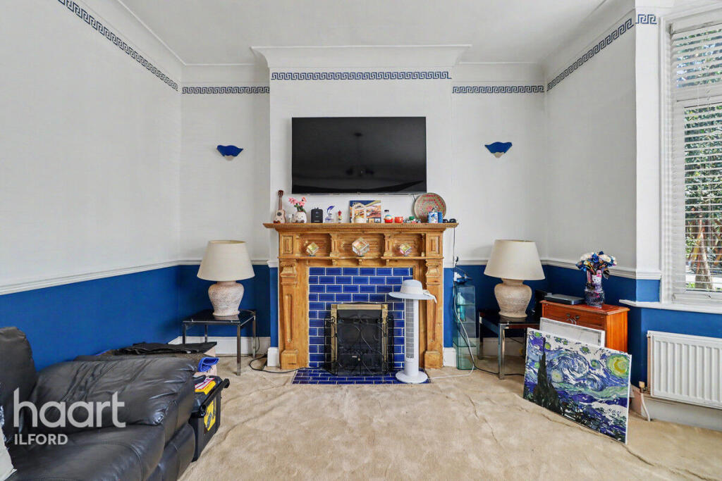 Clarendon Gardens, Ilford - View 6