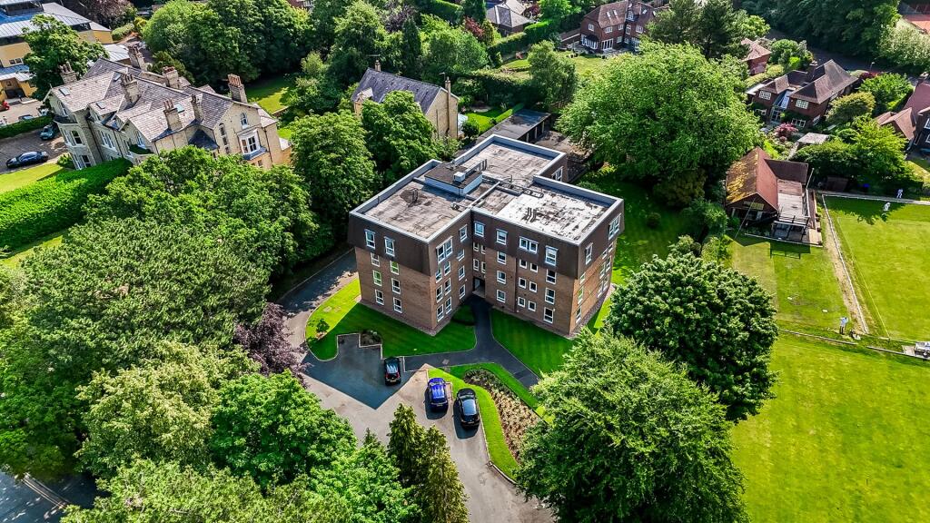 2-bed flat on The Firs, Bowdon, Altrincham, £400,000