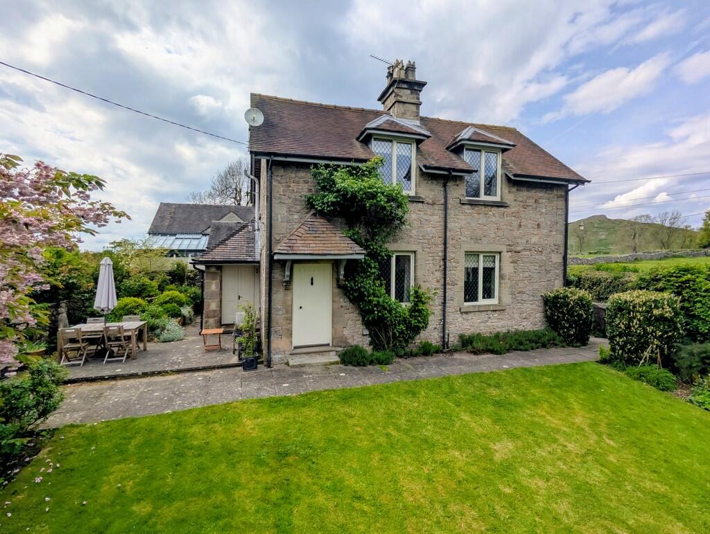 Main image of property: Glebe Lane, Thorpe