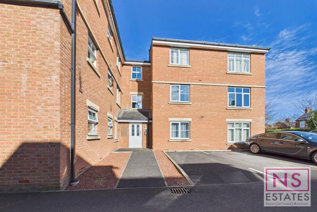 Main image of property: Dorman Gardens, Linthorpe, Middlesbrough, TS5