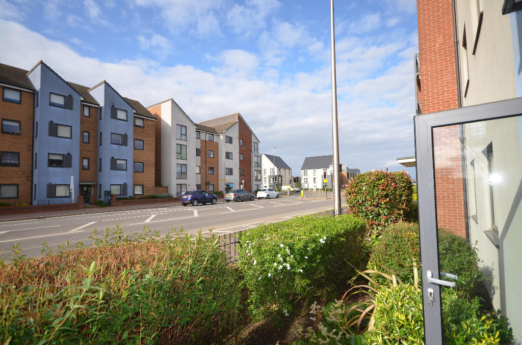 Main image of property: Broughton, Milton Keynes, MK10