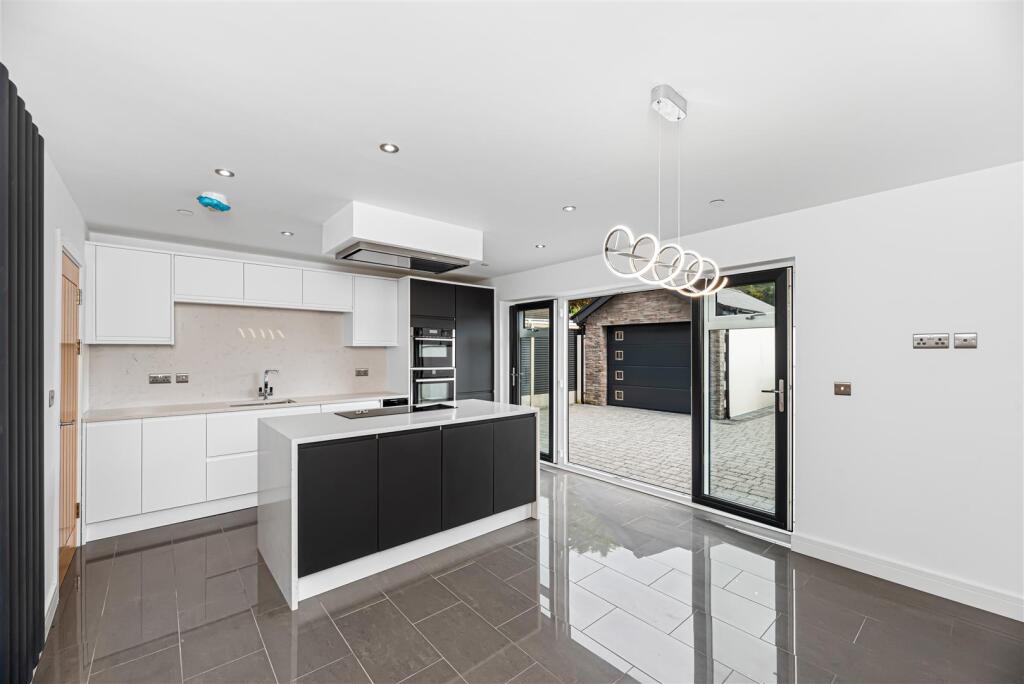 House in Swansea - View 4