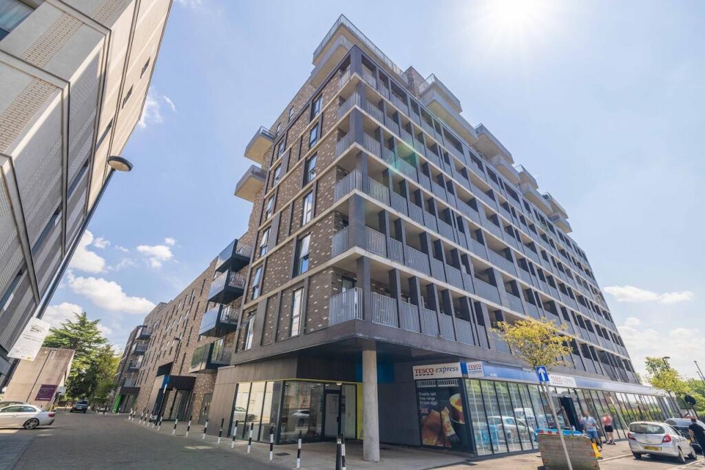 Main image of property: Windsor Road, Slough, SL1