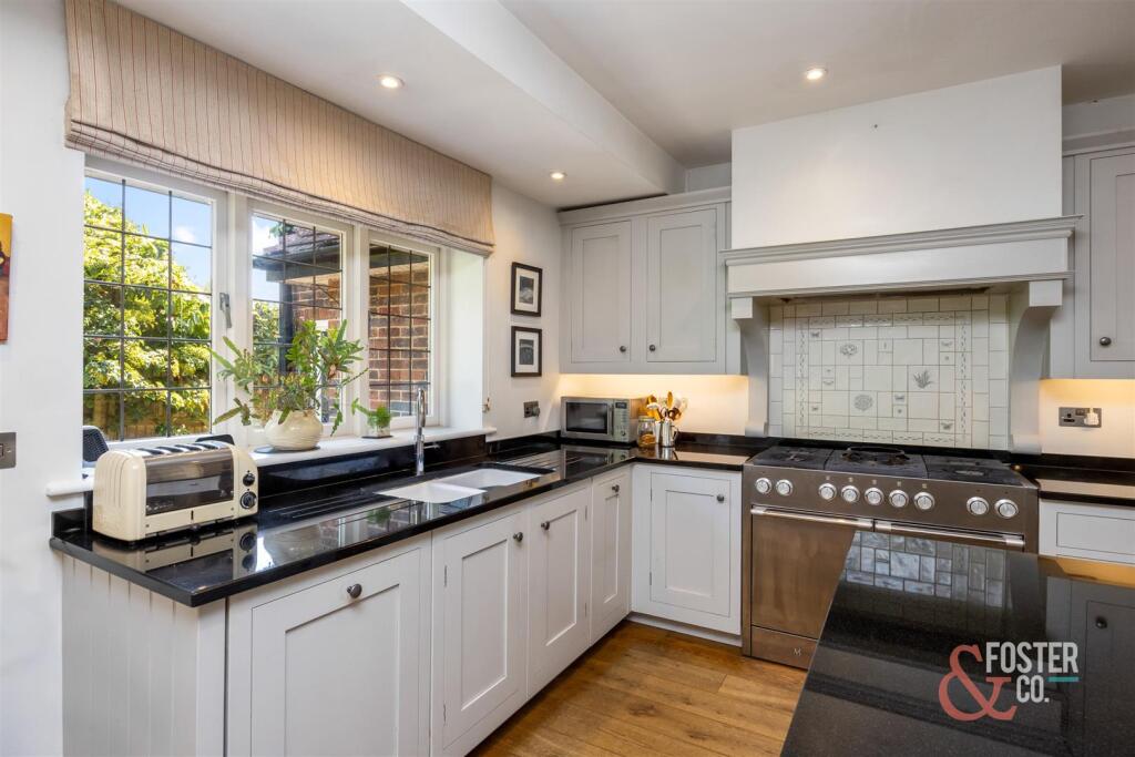 House in Brighton, Withdean - More