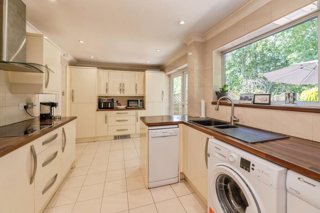 Holbrook Close, Billericay, Essex, CM11, Essex