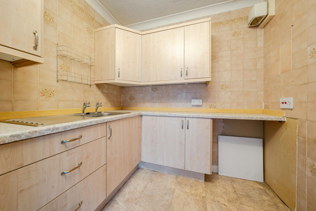 Apartment in London, Bromley Park, Plaistow - View 4