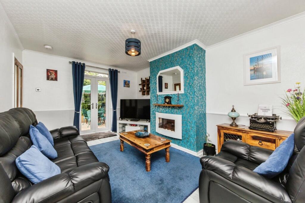 House in Stockport - View 2