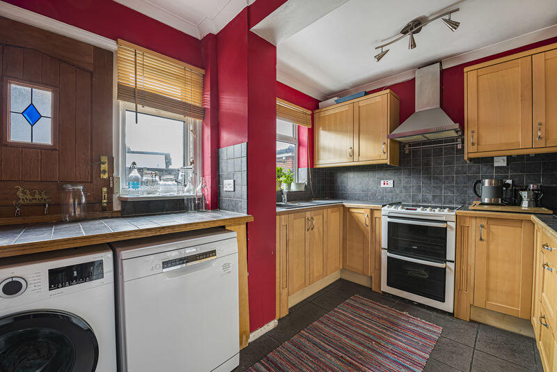 Sherwood Park Avenue, Sidcup photo 4