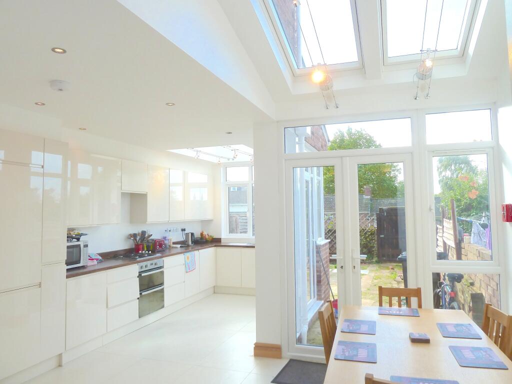 Main image of property: Portland St, Exeter, Devon, EX1 2EQ